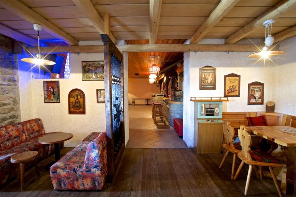 6denní zájezd s dopravou a polopenzí v ceně – hotel Girasole