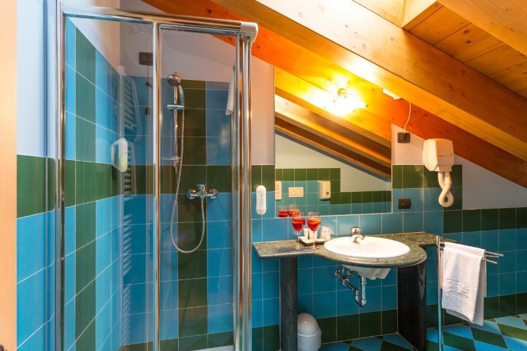 5denní zájezd s dopravou, polopenzí a skipasem v ceně – hotel Arisch
