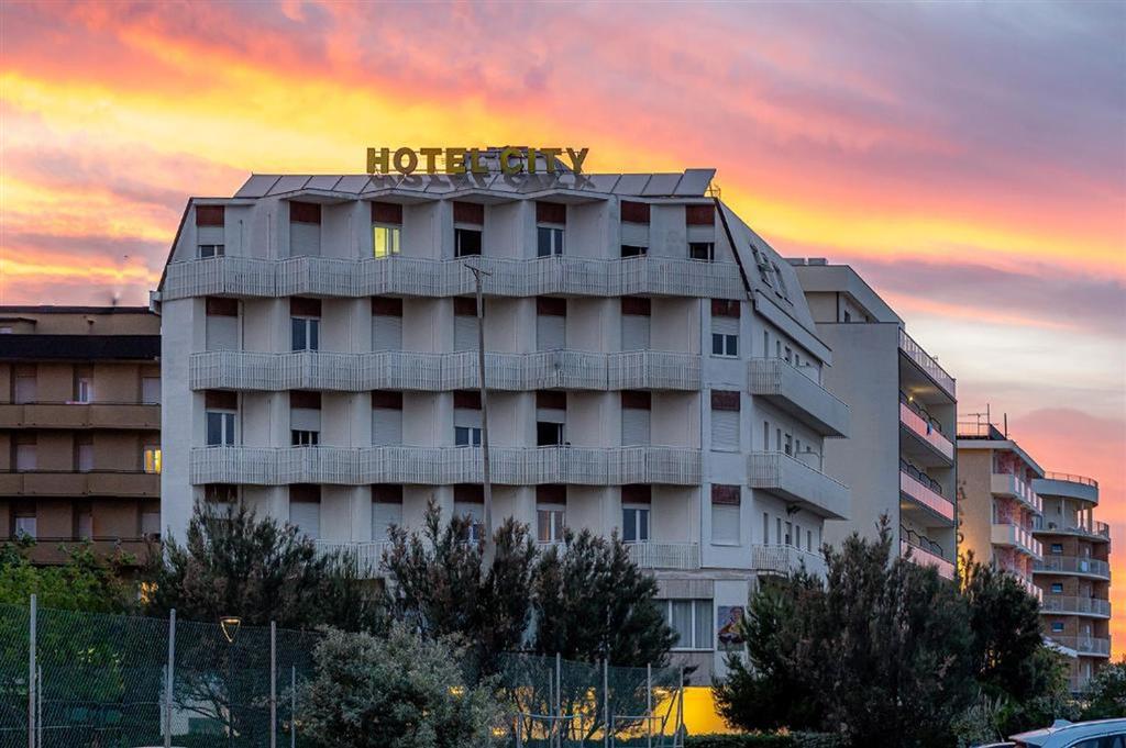 Hotel City 2025