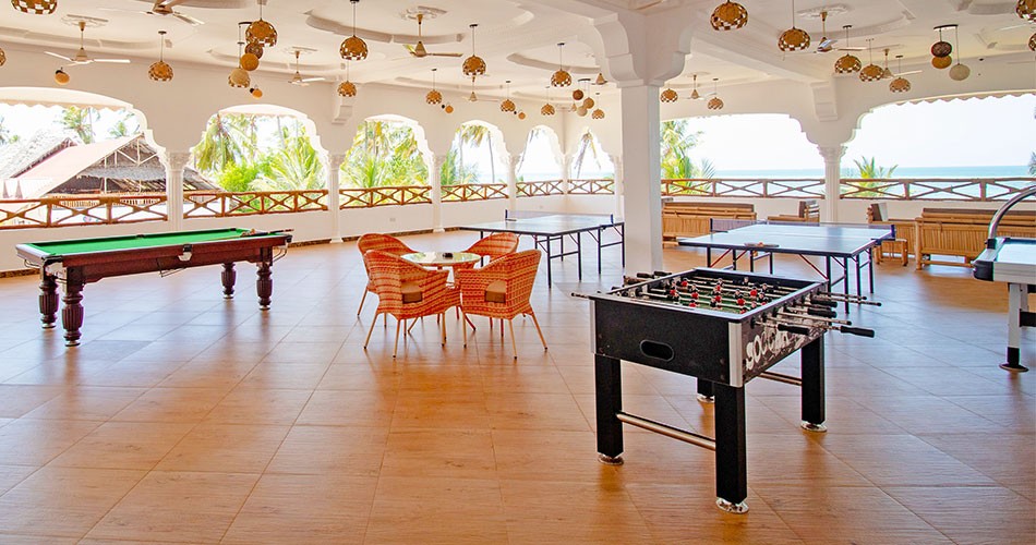 Sunny Palms Beach Bungalows