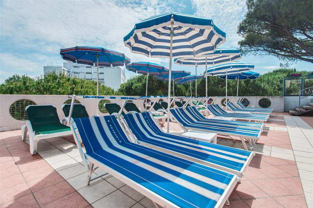 Hotel Nadir s light all inclusive