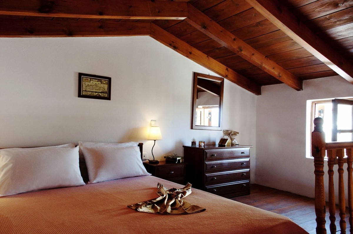 Aparthotel Stefanos