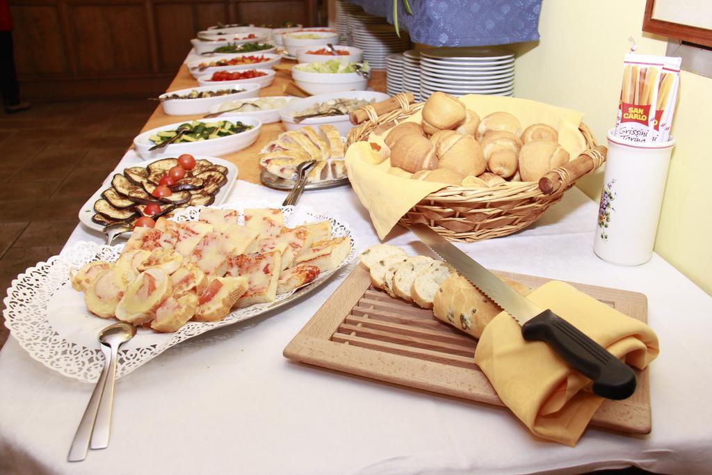 5denní zájezd (denní přejezd) s dopravou, polopenzí a skipasem v ceně – hotel Orsa Maggiore