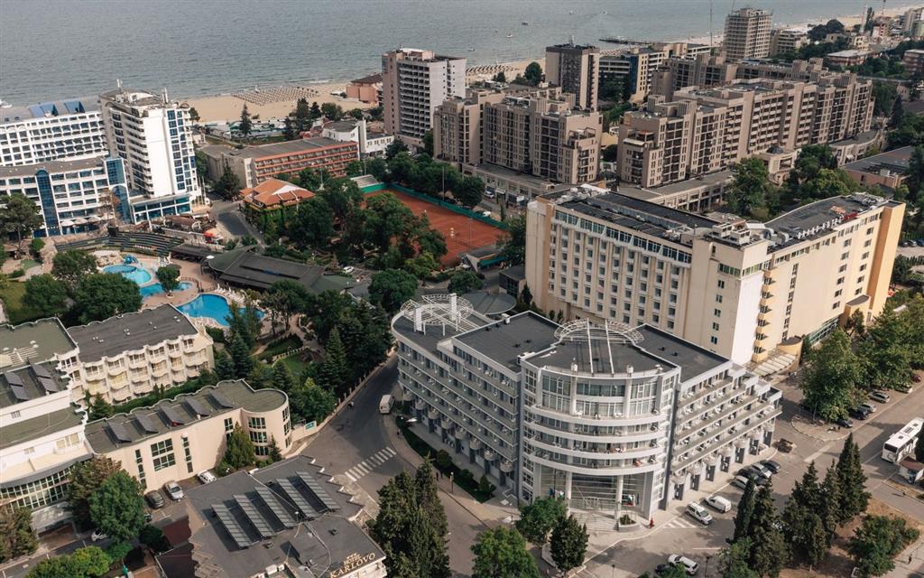 Hotel SUNEO Perla 16+