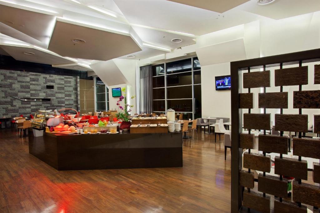 Parkroyal Suites Kuala Lumpur