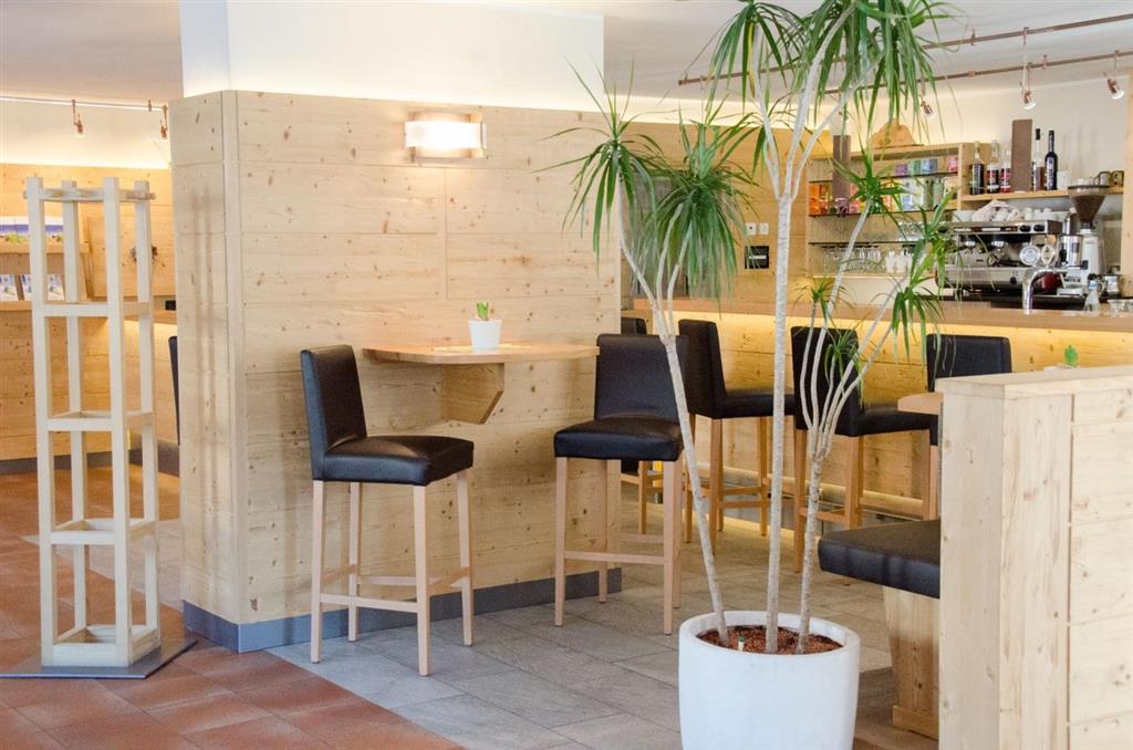 5denní zájezd s dopravou, polopenzí a skipasem v ceně – hotel Putia
