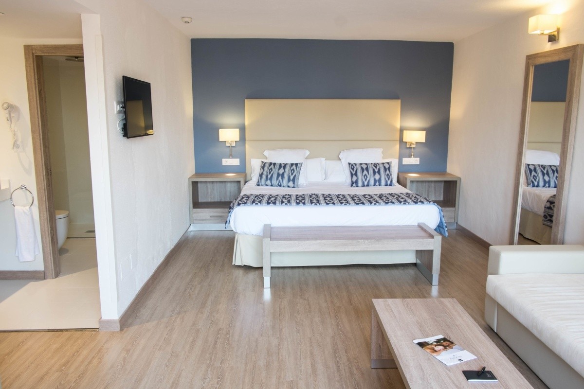 Pierre & Vacances Apartamentos Premium Menorca Binibeca