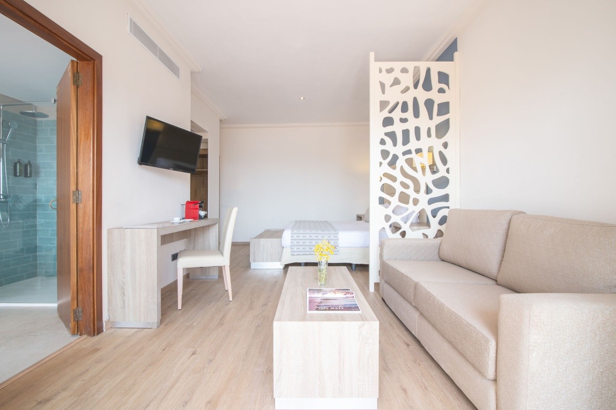Pierre & Vacances Apartamentos Premium Menorca Binibeca