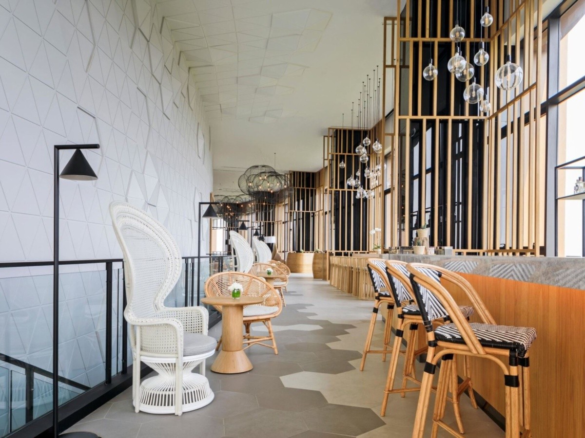 Holiday Inn Resort Vana Nava