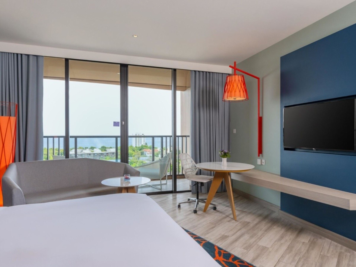 Holiday Inn Resort Vana Nava