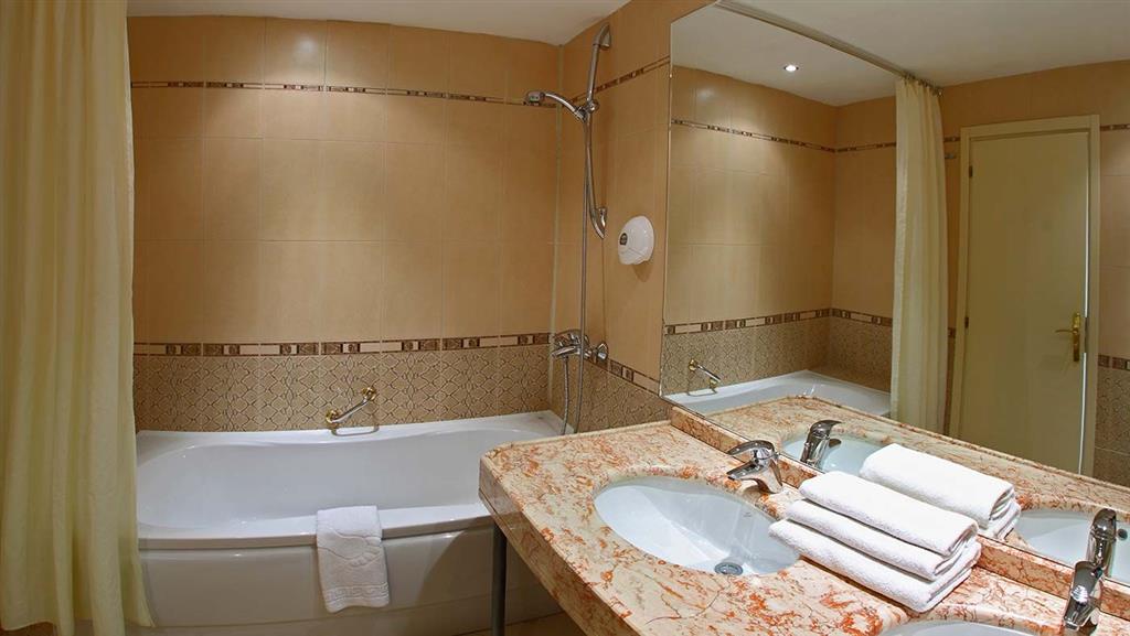 Hotel Marina Beach