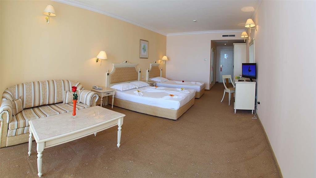 Hotel Marina Beach
