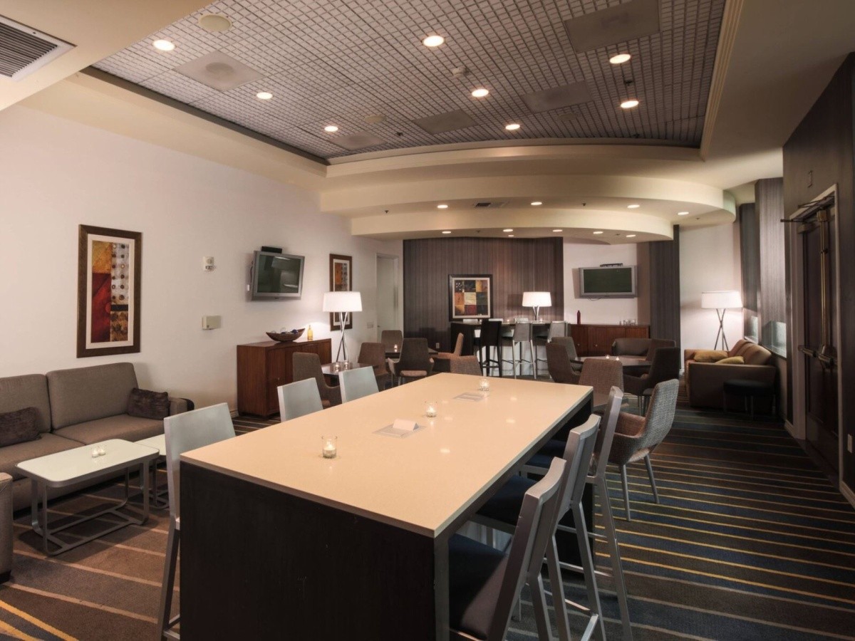 Anaheim Marriott Suites