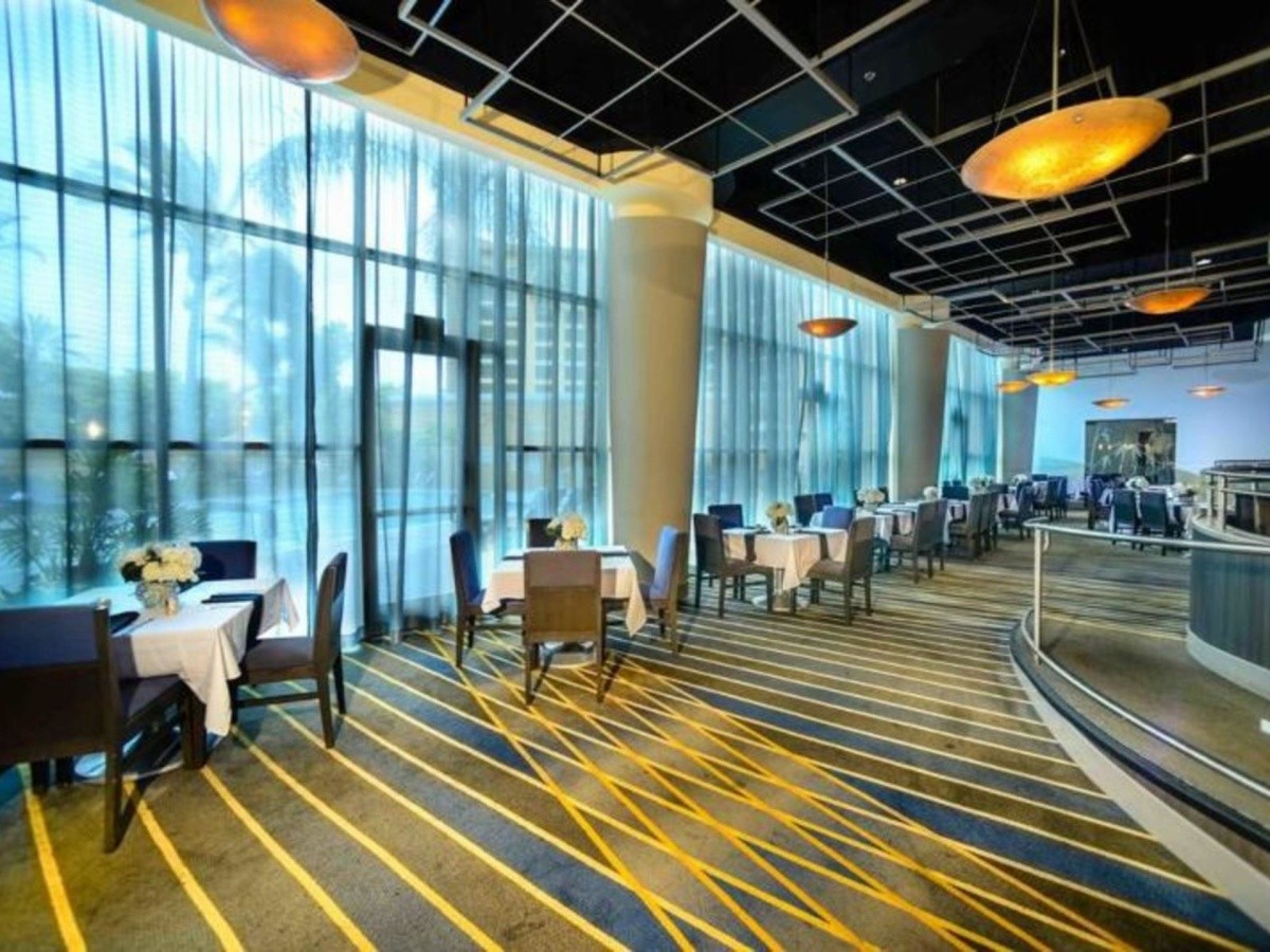 Anaheim Marriott Suites