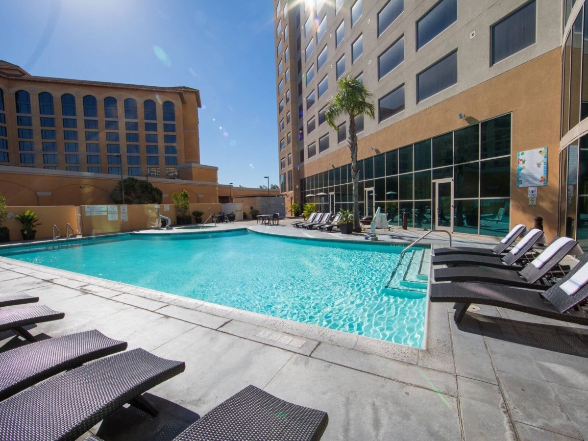 Anaheim Marriott Suites
