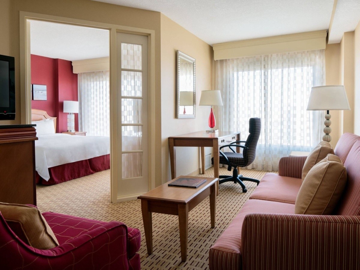 Anaheim Marriott Suites