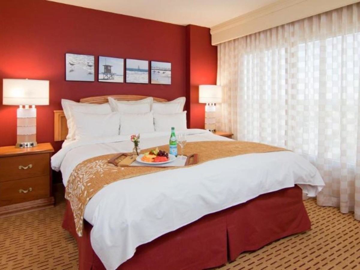 Anaheim Marriott Suites