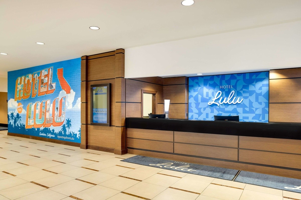 Lulu Bw Premier Collection (Ex. Red Lion Anaheim Resort)