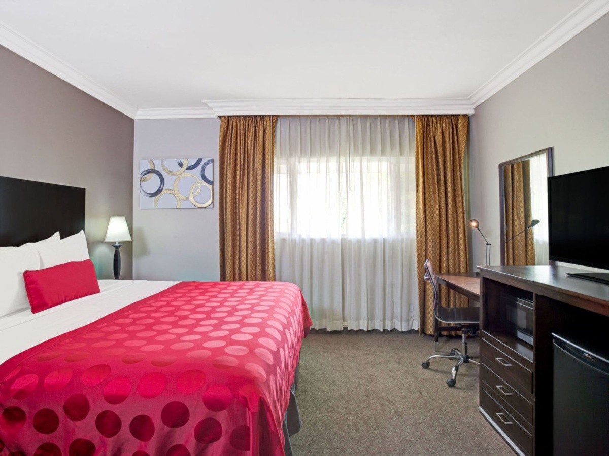 Ramada Los Angeles Downtown West