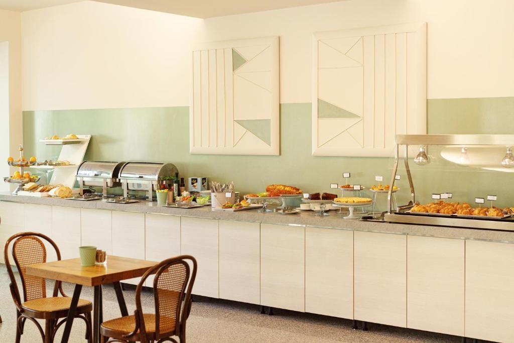 Hotel Lime
