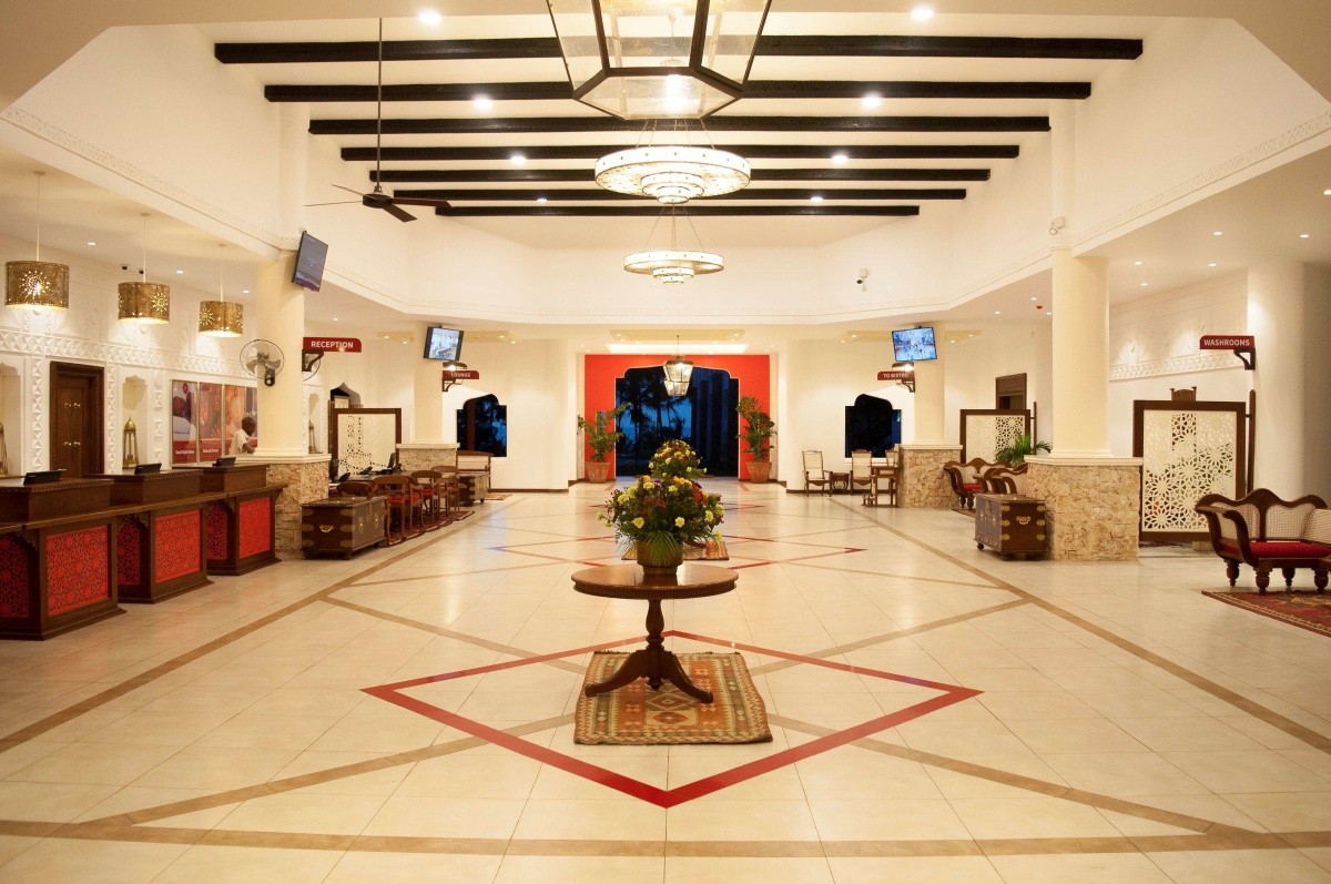 Prideinn Paradise Beach Resort