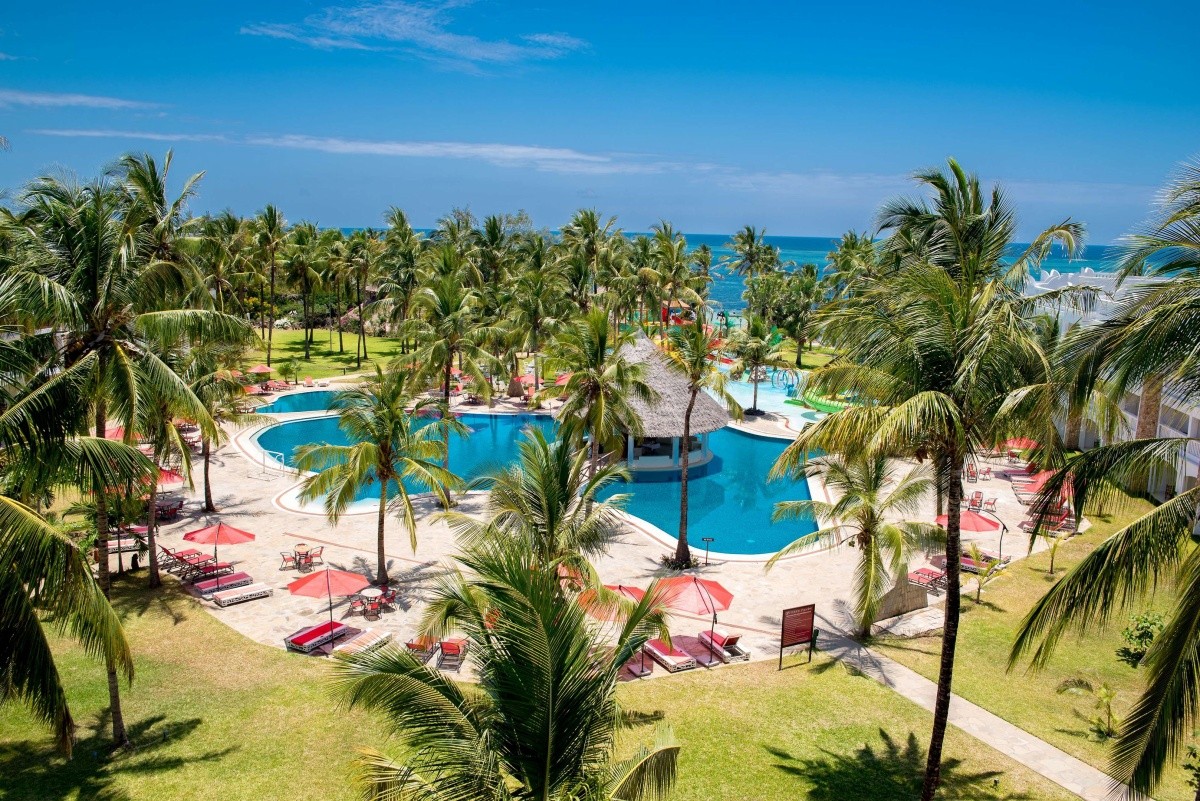 Prideinn Paradise Beach Resort