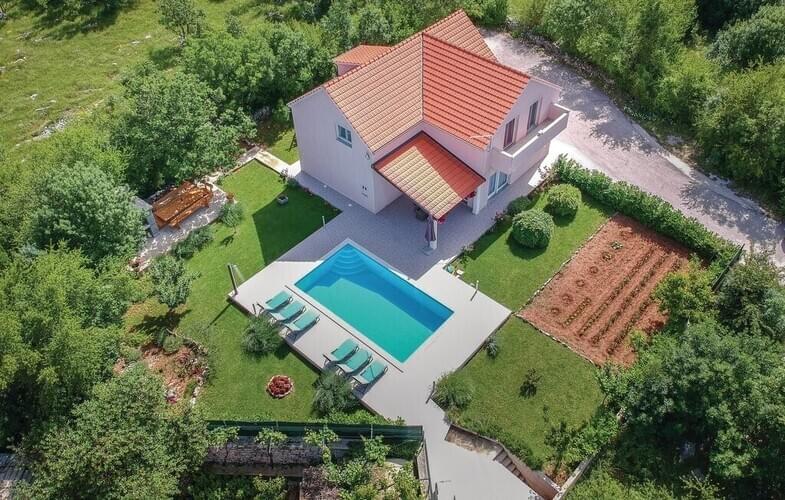 Villa Radosevic