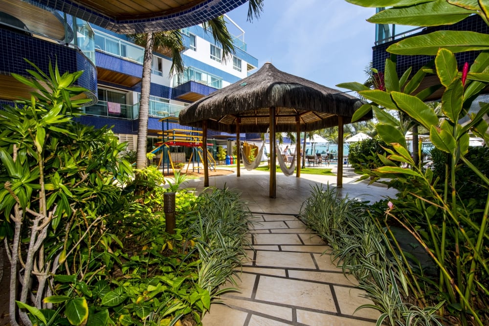 Coral Plaza Apart