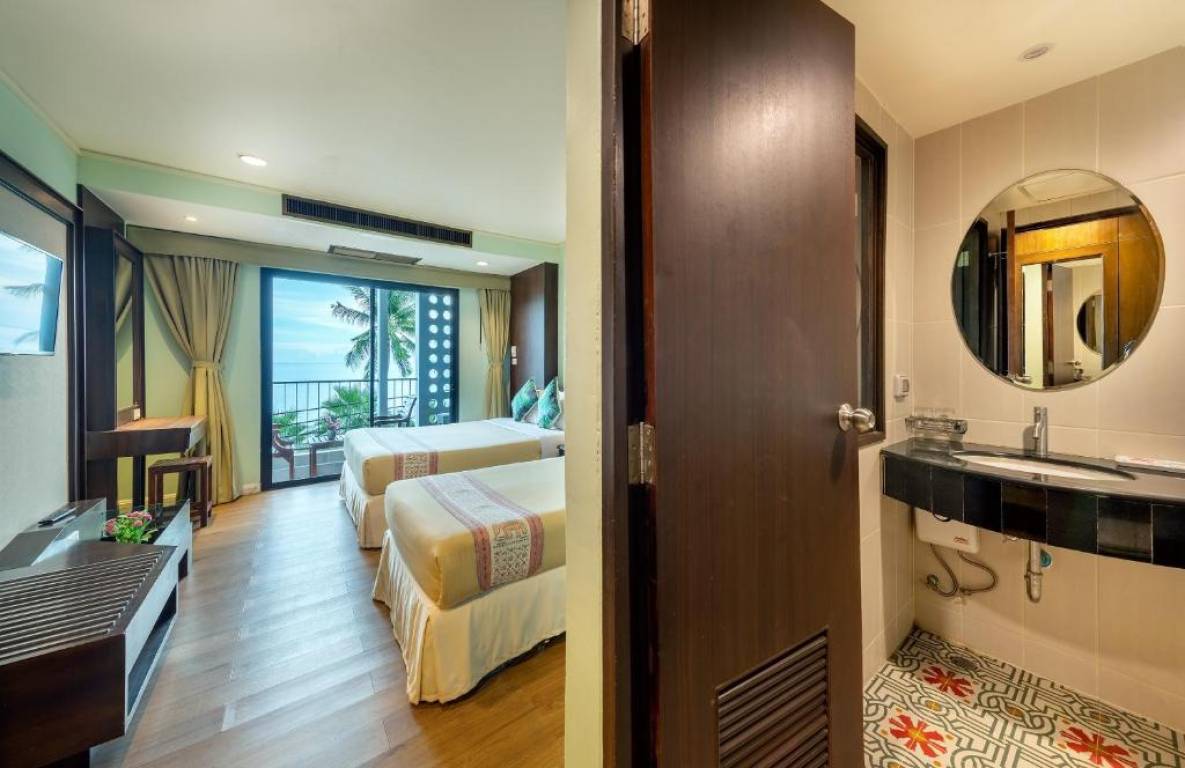 The Jomtien Twelve