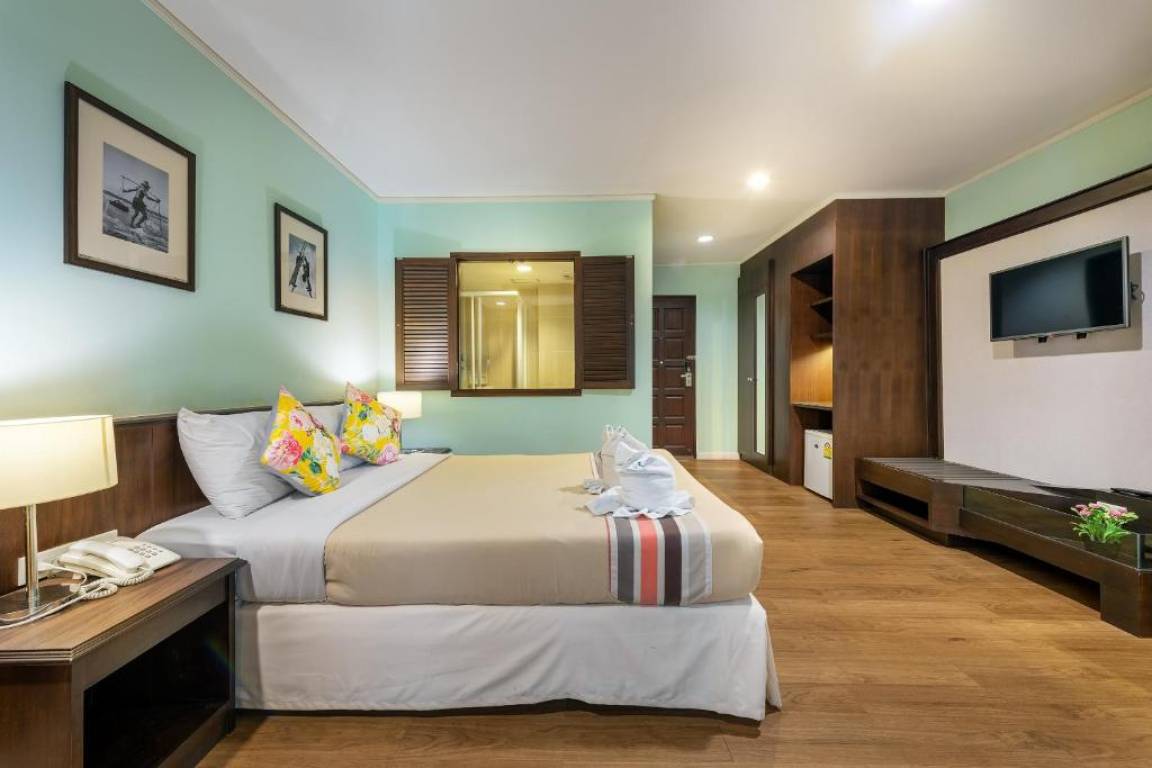 The Jomtien Twelve