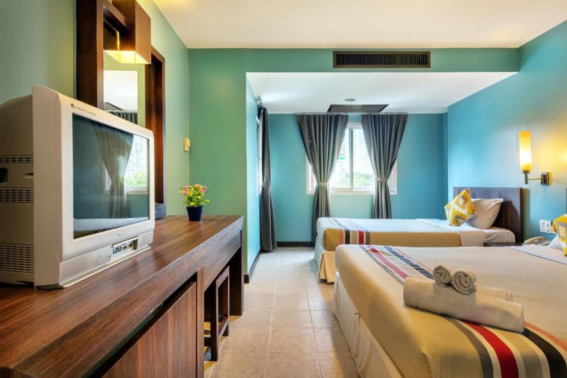 The Jomtien Twelve