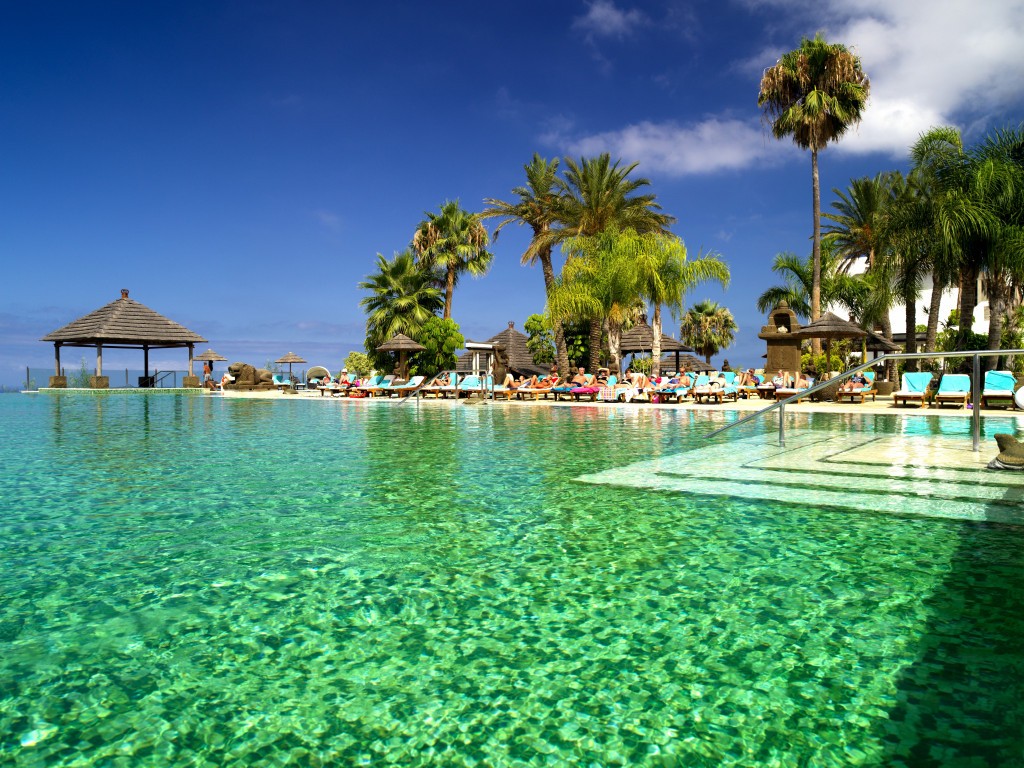 Regency Country Club (Chayofa)