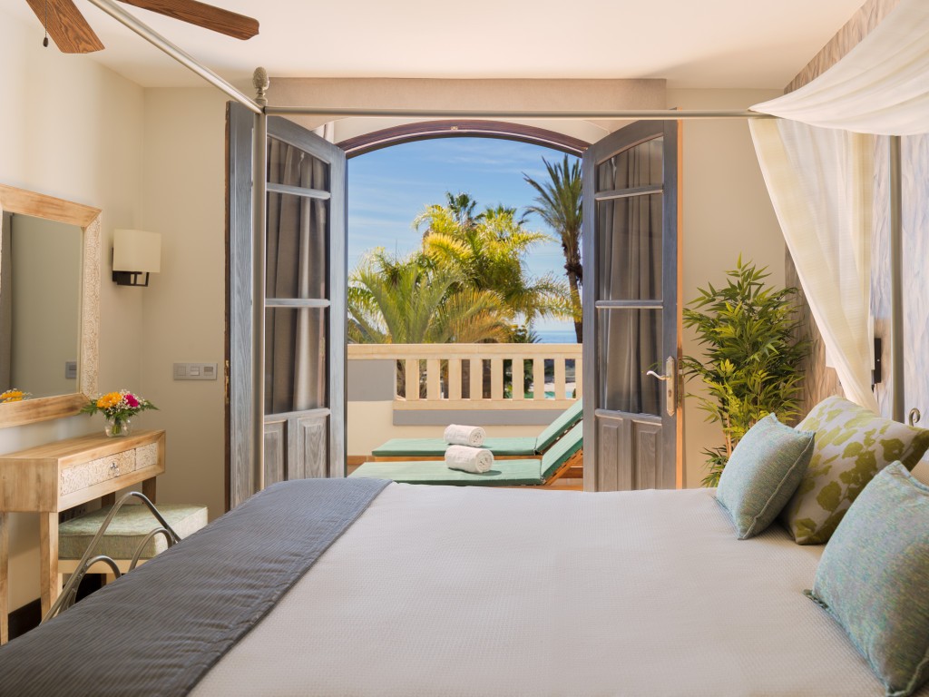 Regency Country Club (Chayofa)
