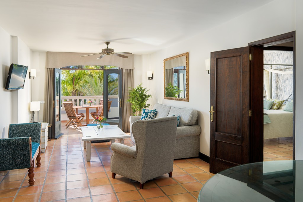 Regency Country Club (Chayofa)