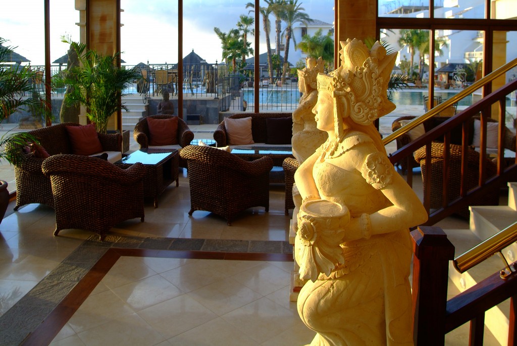 Regency Country Club (Chayofa)