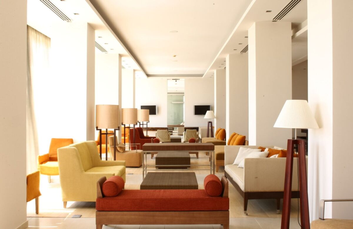 E-Hotel