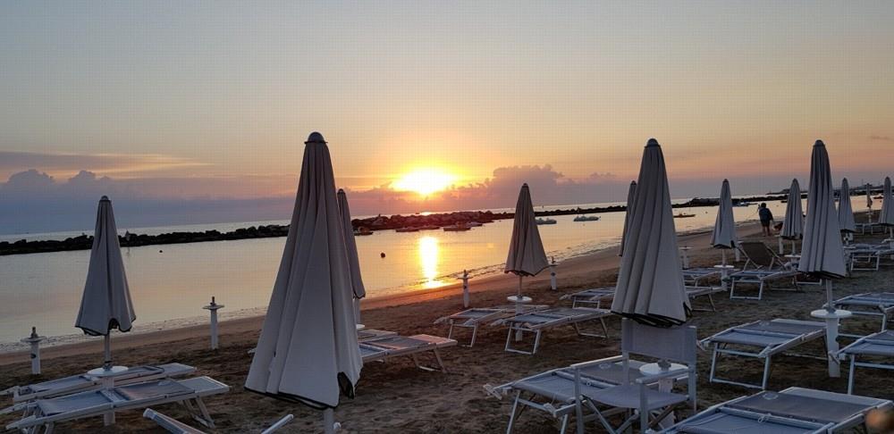 Hotel Mediterraneo (Cattolica)