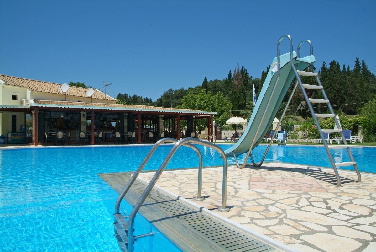 Ostria Apartments (Sidari)