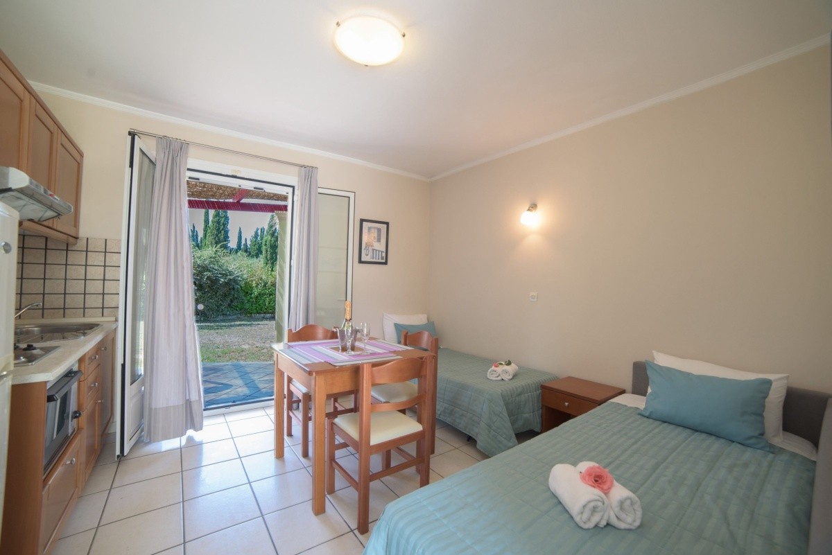 Ostria Apartments (Sidari)