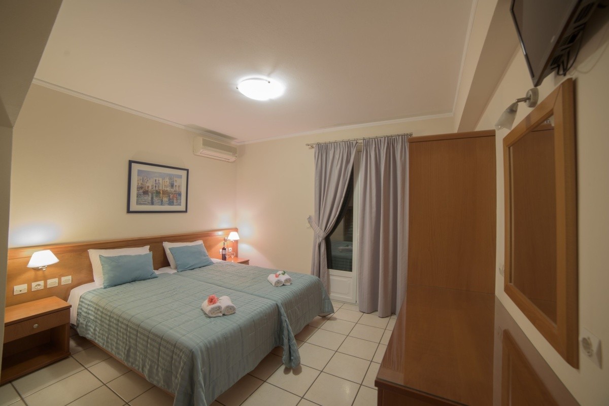 Ostria Apartments (Sidari)