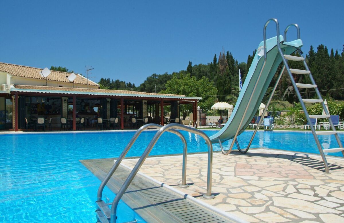 Ostria Apartments (Sidari)