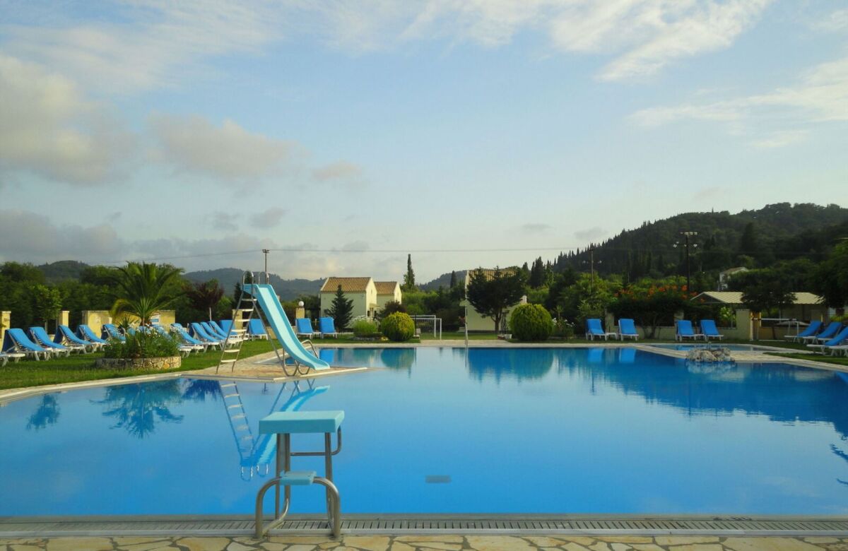 Ostria Apartments (Sidari)