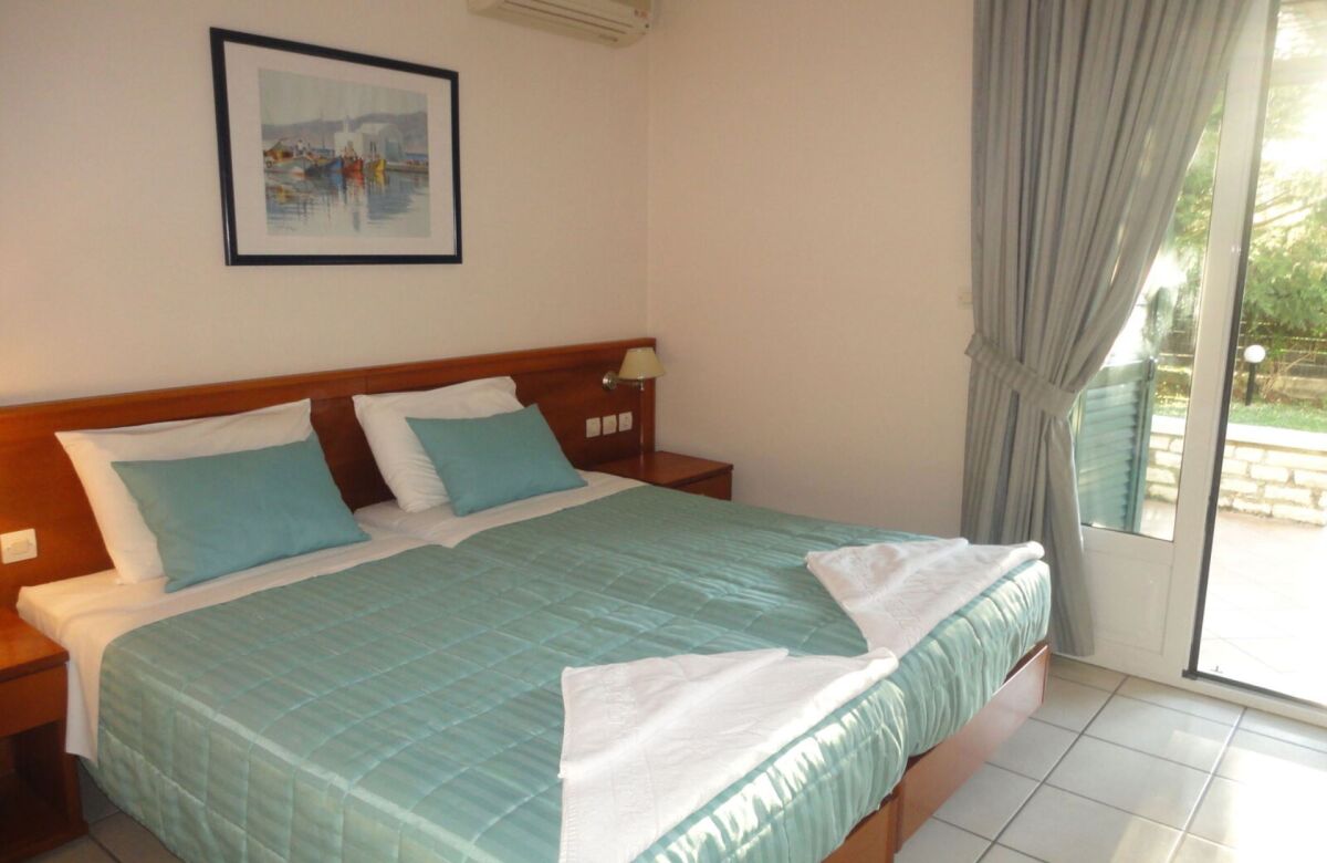 Ostria Apartments (Sidari)