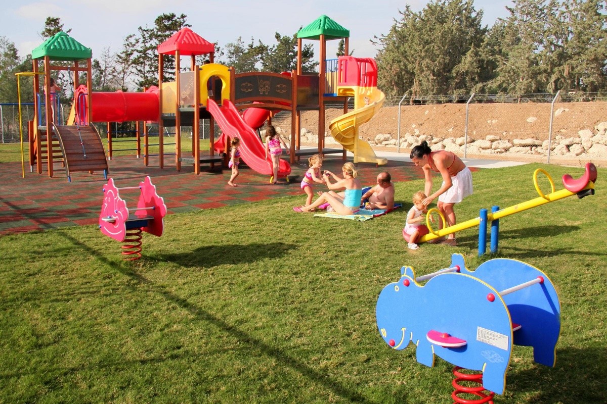 Aliathon Resort