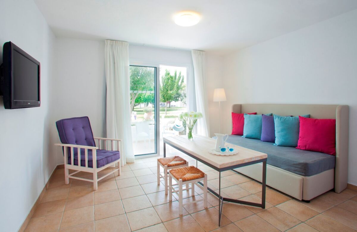 Aliathon Resort