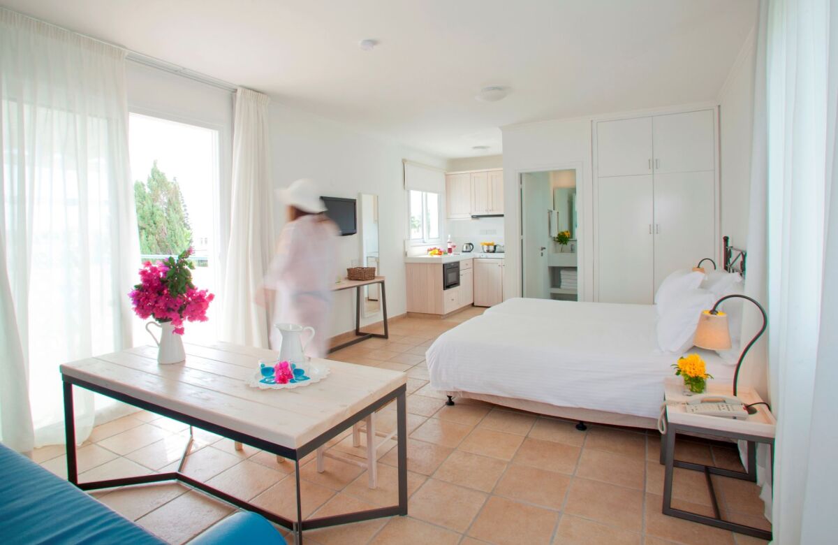 Aliathon Resort