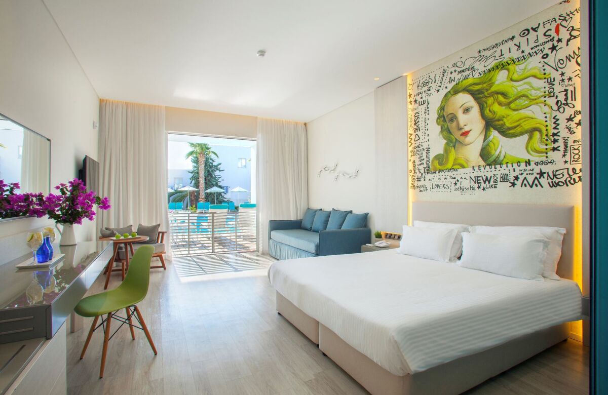 Aliathon Resort