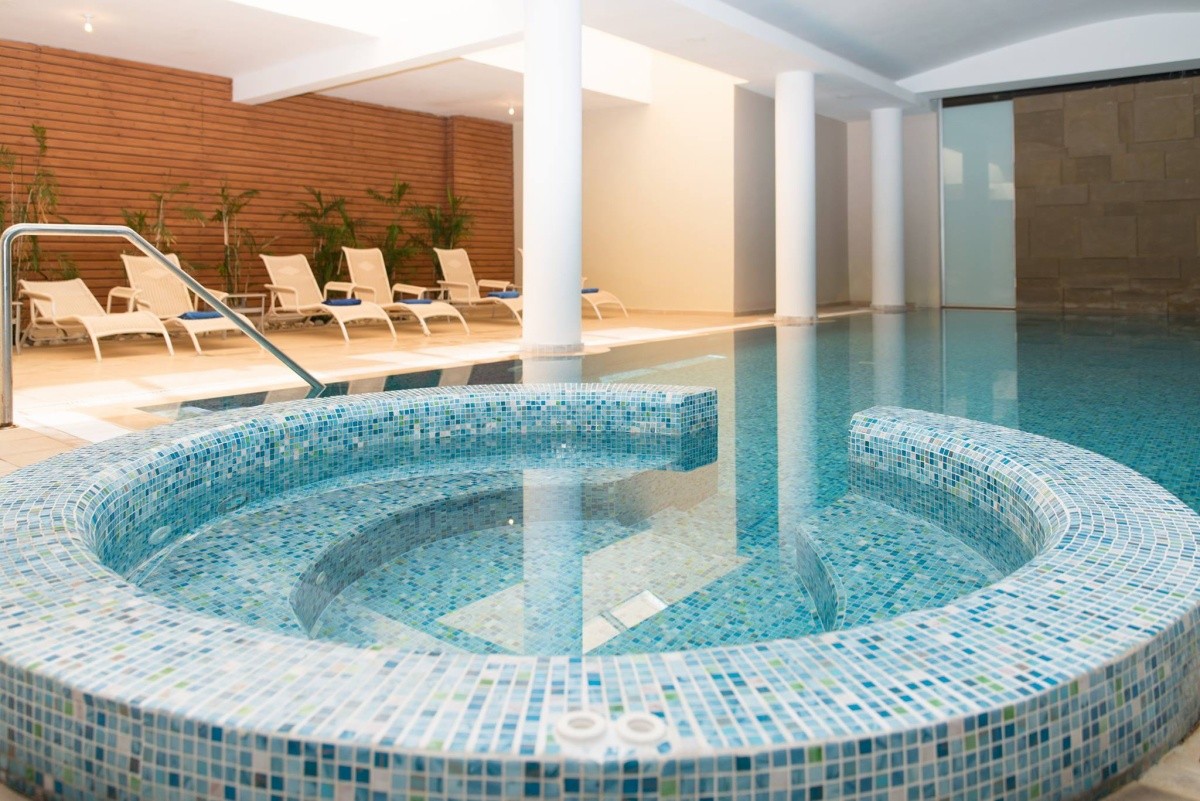 Aliathon Resort