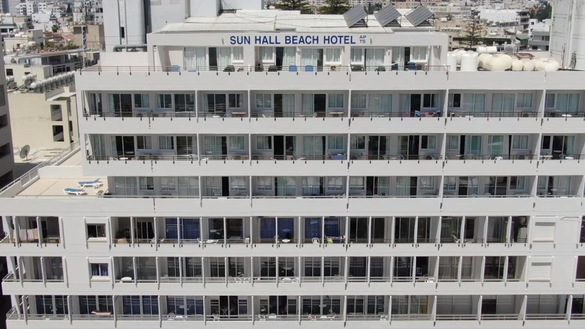 Sun Hall Beach