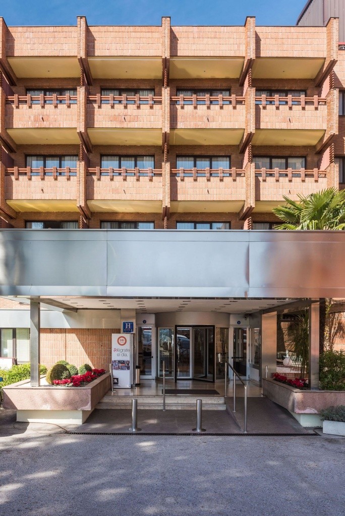 Tryp Madrid Alameda Aeropuerto Hotel